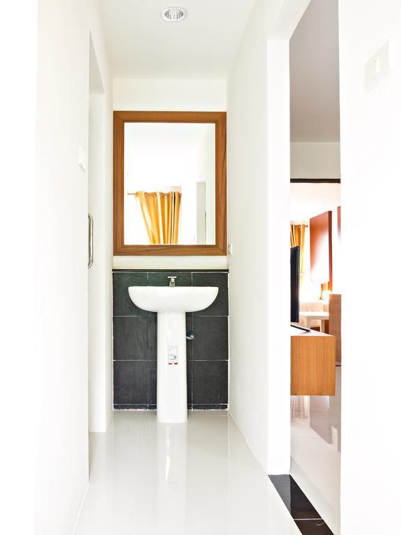 Nrv Place Apart Hotel Bangkok Rum bild
