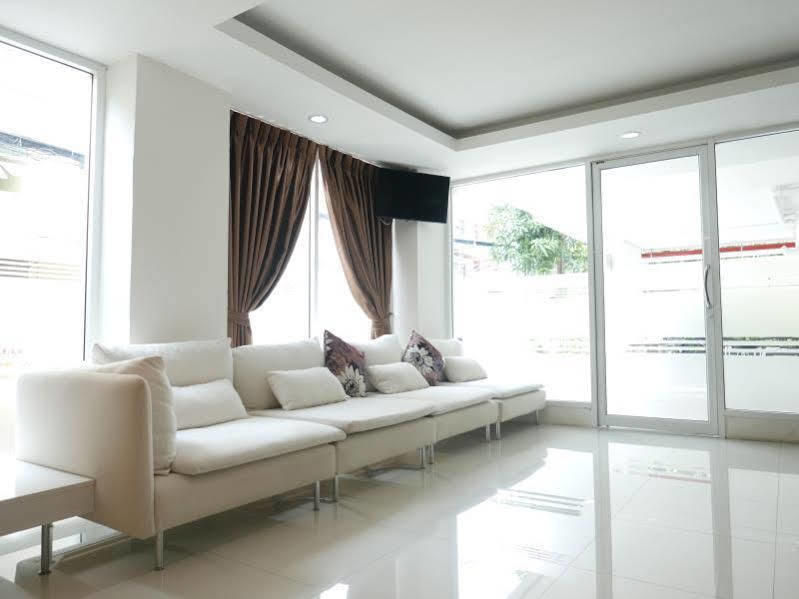 Nrv Place Apart Hotel Bangkok Exteriör bild