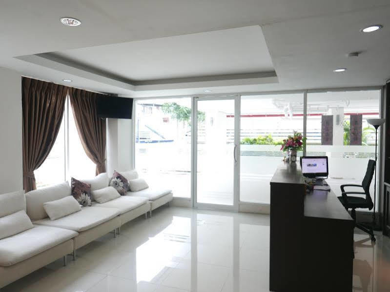 Nrv Place Apart Hotel Bangkok Exteriör bild